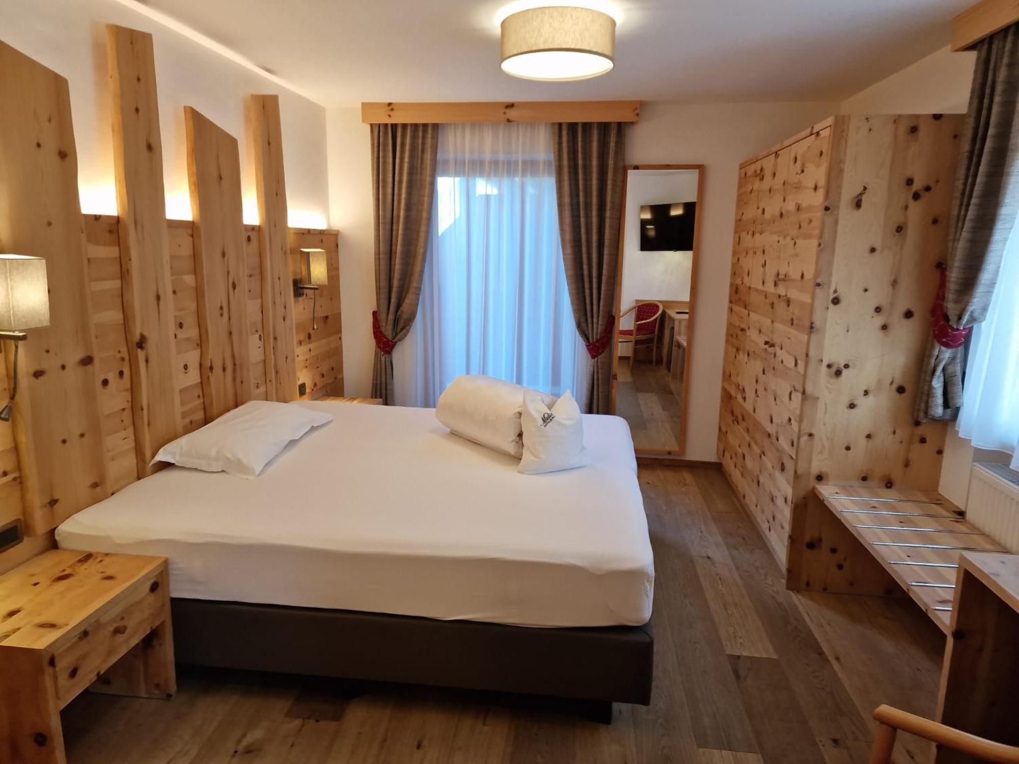 Hotel Muliac Selva di Val Gardena Kültér fotó